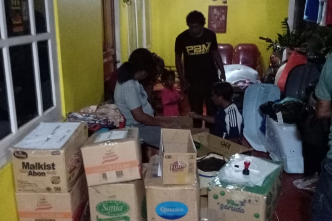 Sejumlah barang yang terkumpul untuk disumbangkan