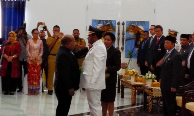 Setelah Lama Tertunda,  Akhirnya Wakil Bupati Keerom Dilantik