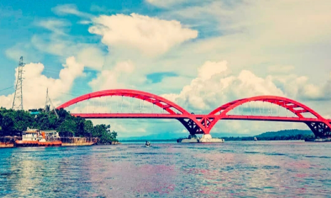 Jembatan Hamadi Holtekamp Terancam Batal Diresmikan