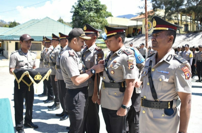 Kapolres Lanny Jaya Pimpin Upacara Sertijab 4 Jabatan Struktural