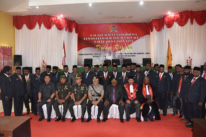 Kapolres Hadiri Pelantikan dan Sumpah Jabatan Anggota DPRD Lanny Jaya