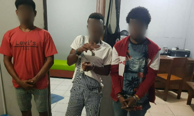 Polisi Tangkap Spesialis Jambret Beserta Ganja dan Motor Curian