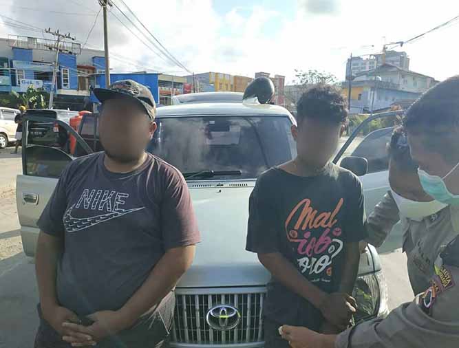 Penyekatan Batas di Hamadi, Polisi Amankan Dua Remaja dan Satu Paket Ganja