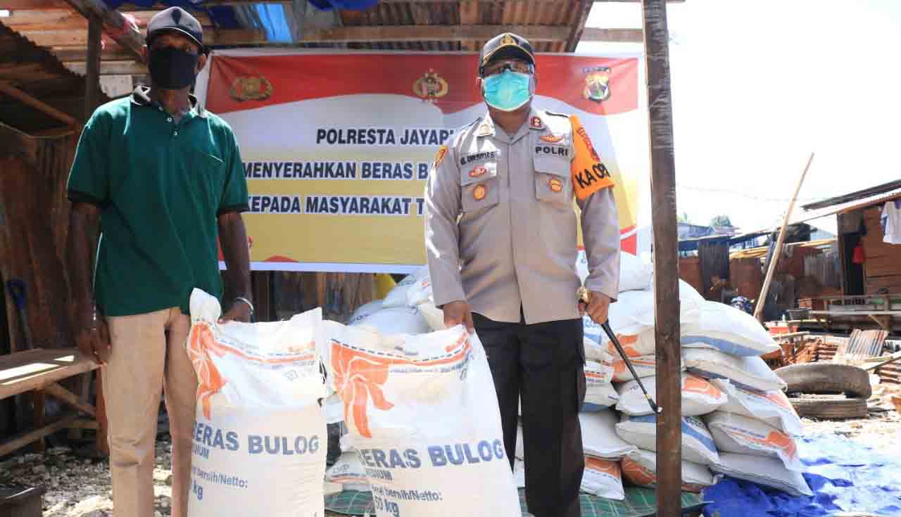 Polresta Kembali Salurkan Bantuan Beras dari Mabes Polri Ke Warga