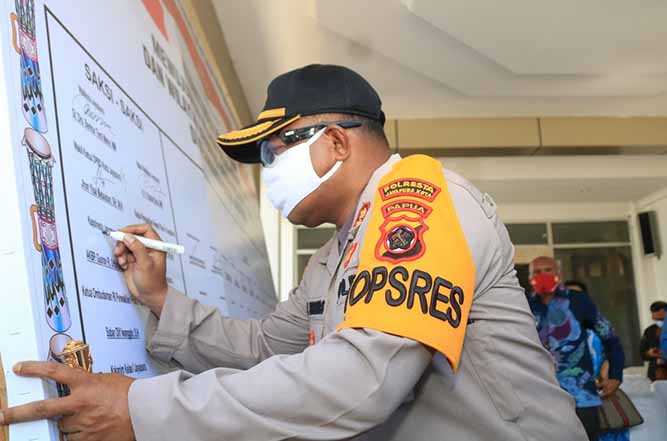 Pencanangan Zona Integritas di Kejaksaan Negeri Jayapura