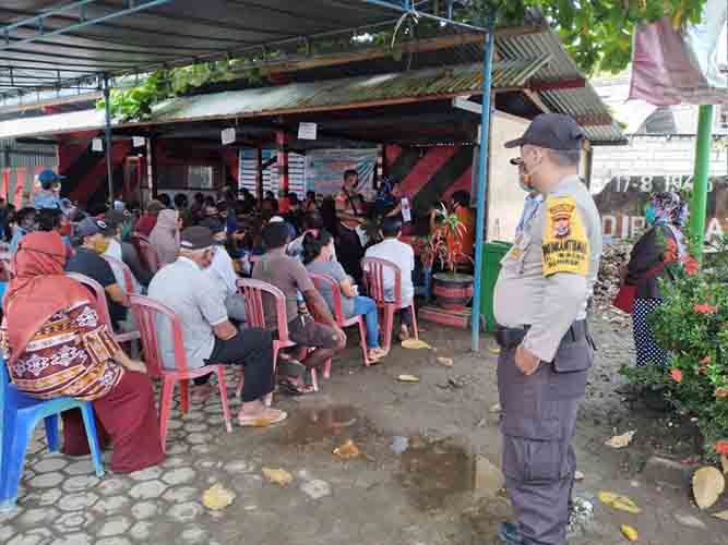 Pembagian BLT, Polisi Jalankan Dua Fungsi Pengamanan Dan Pengawasan