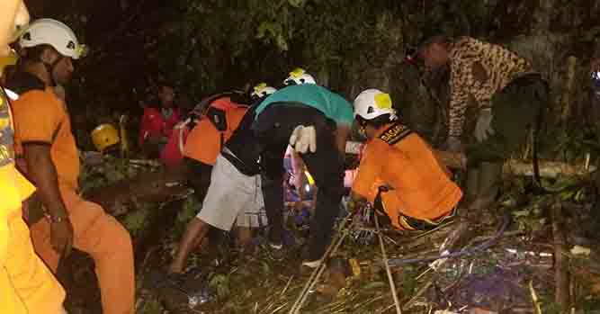 Korban Terperosok Dijurang Berhasil Dievakuasi Tim Gabungan