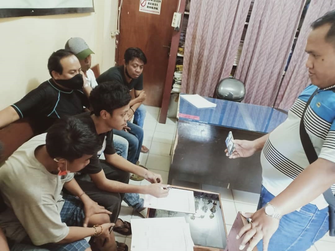 Tiga Tersangka Pengeroyokan Diserahkan Ke Jaksa