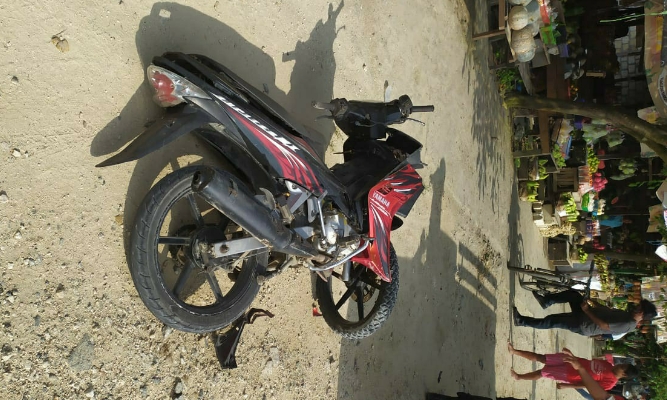Hilang Kendali, Motor Jupiter Tabrak Mobil