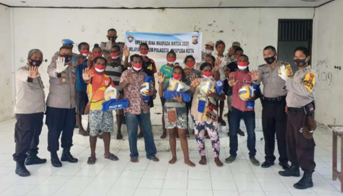 Penyuluhan Pencegahan Radikal dan Anti Pancasila di Kampung Mosso