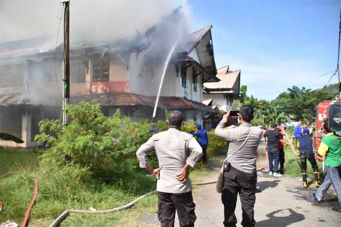Pengeroyokan Berujung Pembakaran Asrama PGSD Dalam Proses Penyelidikan