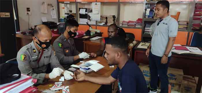 8 Tahanan Polsek Abepura Jalani Rapid Test
