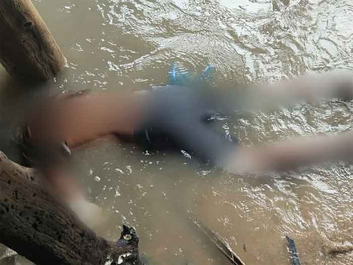Sesosok Mayat Ditemukan di Pesisir Pantai Weref