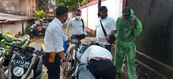 Diduga Tempat Simpan Motor Curian, 2 Unit Tidak Miliki Surat