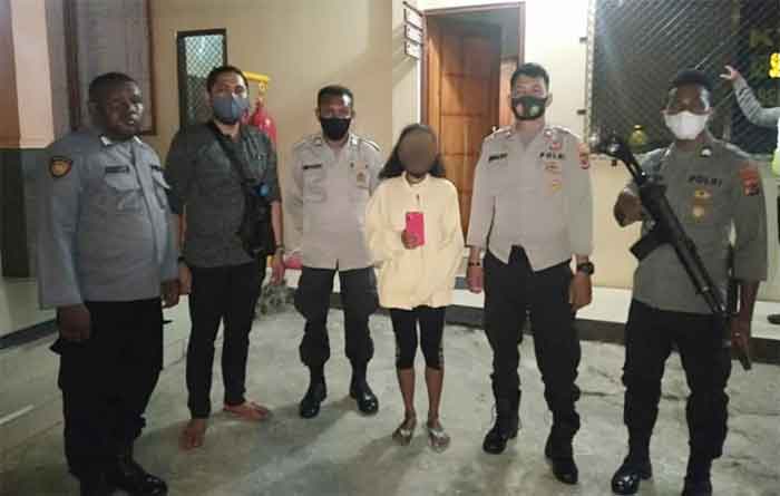 Perempuan Penadah HP Curian Ditangkap Polisi
