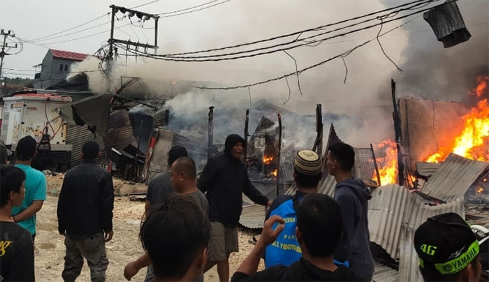 Kebakaran pasar Youtefa kerugian ditaksir Milyaran Rupiah