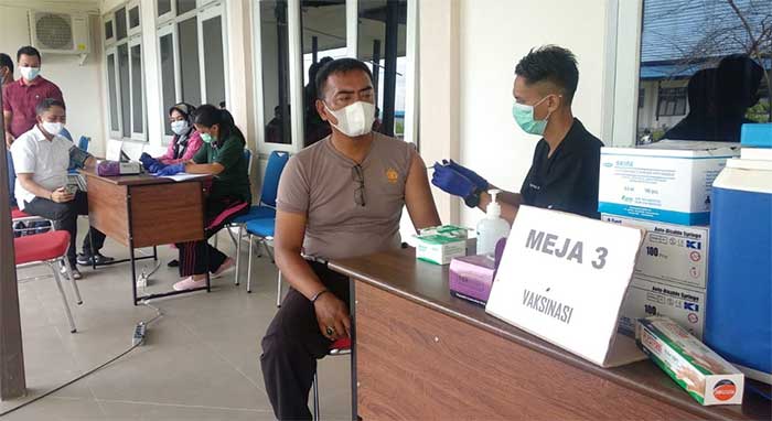 100 Personil Polresta Disuntik Vaksin Covid-19 Tahap II