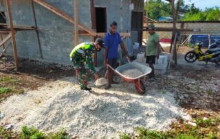 Multi Fungsi Peran Babinsa di Lokasi TMMD Kodim 1708 BN