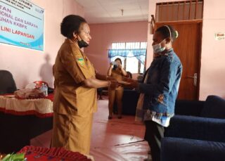 Kurangi Resiko Kematian Ibu dan Anak, Hal Ini Yang Dilakukan Dinas Pemberdayaan Perempuan Tolikara
