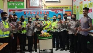 HUT Lalu Lintas Ke 66, Sat Lantas Polres Yapen Syukuran Sederhana