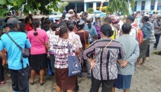 Ratusan Guru Honor dan Kontrakan Gelar Aksi Protes Pasca Pengumuman Verifikasi dan Validasi CPNS