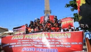 Fans Persipura Bersatu Tuntut Manajemen Ganti Manager dan Pelatih