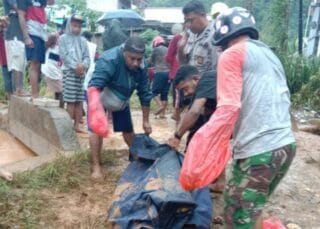 Mayat Tanpa Identitas Ditemukan di Belakang Kampus USTJ