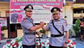 AKBP Victor D Mackbon Resmi Jabat Kapolresta Jayapura Kota Ganti KBP Gustav Urbinas