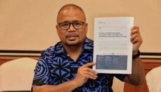 Gubernur Papua Kembali Diserang Berita Hoax Secara Membabi Buta