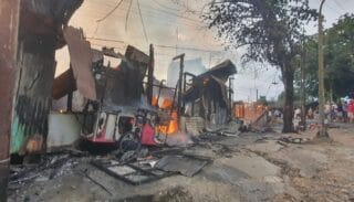 Diduga Kosleting Listrik, 6 Unit Rumah Hangus Terbakar di Argapura