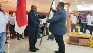 Lantik Pengurus KONI Tolikara, Kenius Kogoya: Urus Olahraga Butuh Pengorbanan