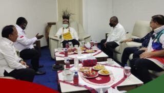 Mantan Wapres JK Disambut Pengurus PMI Papua dan Bupati Jayapura