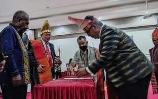 Sihar Tobing Nakhodai KMB Kabupaten Jayapura, Bupati: KMB Harap Dukung KMAN dan Rawat ZIKUB