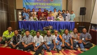 8 Wartawan Yapen Waropen Dinyatakan Kompeten Dalam UKW PWI Papua Ke IX