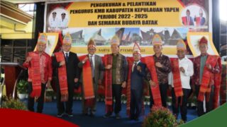 Pelantikan dan Pengukuhan KMB Yapen, Diwarnai Semarak Budaya