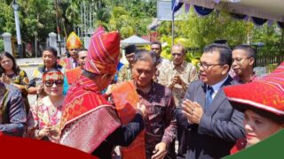 Dukung Budaya Batak Dandim 1709 Yawa Hadiri Pelantikan dan Pengukuhan KMB Yapen