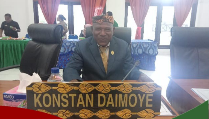 Wakil Ketua Komisi C DPRD Kabupaten Jayapura Kostan Daimoye