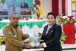 Pj Bupati Cyfrianus Mambay Komit Emban Tugasnya Penuh Tanggung Jawab