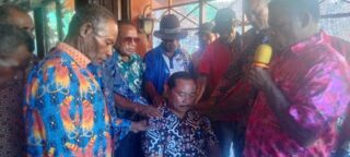 JMW Diminang Dengan ‘Ebha’ Untuk Membangun Bumi Khenambai Umbay