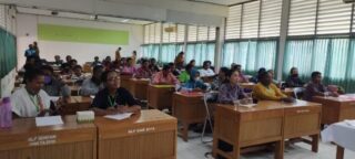 45 Pelaku Usaha Mikro di Kabupaten Jayapura Diberikan Pelatihan Literasi Keuangan