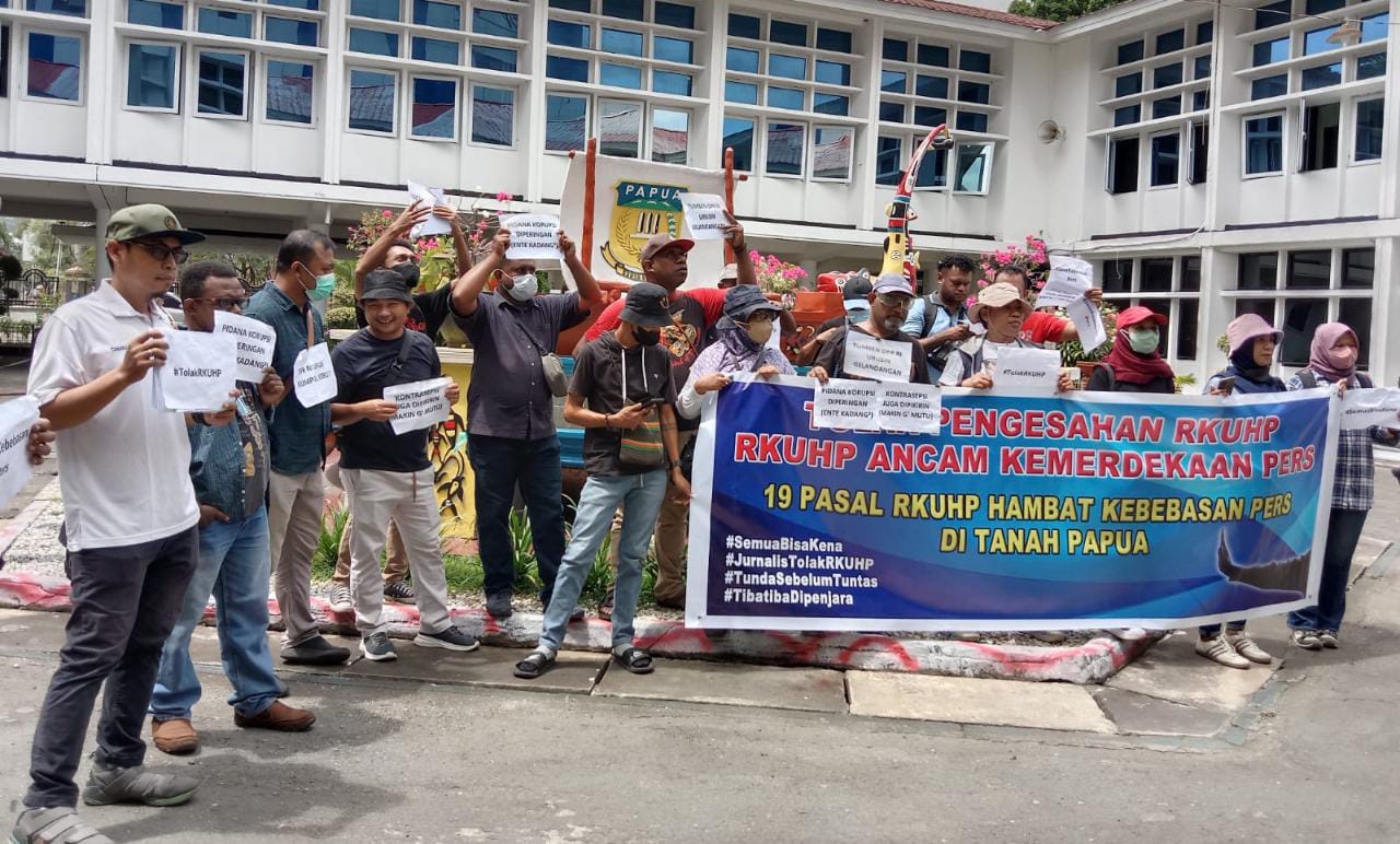 Jurnalis Papua Serukan Penundaan Pengesahan RKUHP Kepada DPR-RI ...