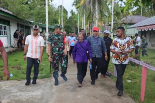 Kunjungi Kampung Kaonda Dandim 1709 YAWA Pastikan  Situasi Kamtibmas Aman Kondusif