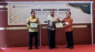 Pemkab Jayapura Raih Penghargaan Tertib Pengelolaan Aset Pemerintah Daerah Dari KPKNL