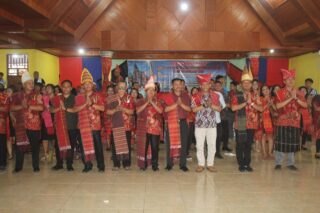 Punguan Parna Kabupaten Kepulauan Yapen Gelar Pesta Bona Taon 2023