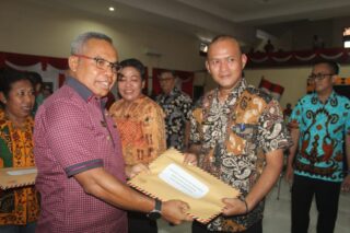 Serahkan DPA APBD 2023 Ke OPD, Ini Harapan Pj Bupati Mambay