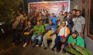 Relawan Pemenangan Aloysius Giay Sebagai Calon Walikota Jayapura Resmi Bentuk Tim Elit