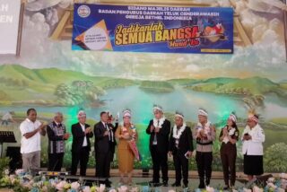 Sekda Erny Tania Wakili Pj Bupati Hadiri Pembukaan Sidang Majelis Daerah GBI Teluk Cenderawasih Ke-4