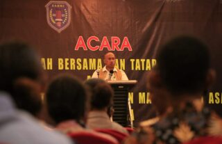 Terima Keluhan Mahasiswa, Pj Bupati Sarmi Prioritaskan Peningkatan Sektor Pendidikan