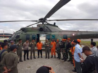 Di Hari Ke-3 Tim SAR Gabungan Lanjutkan Evakuasi Korban Jatuhnya Pesawat SAM Air