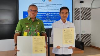 Pemkab Yapen Teken MOU Dengan Fakultas Geografi UGM Terhadap Review KLHS-RTRW